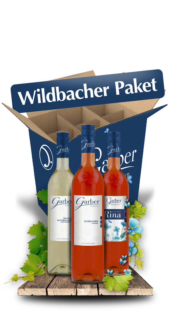 Wein-Probierpaket 'Wildbacher Paket' vom Weingut Garber mit drei Flaschen: Blauer Wildbacher, Schilcher Klassik und Rina Rosé. Verpackt in blauer Versandbox mit Weinstock-Deko auf Holzfläche.